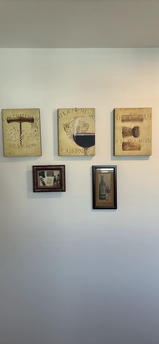 Wine-Themed Wall Art Set – 5 Pieces