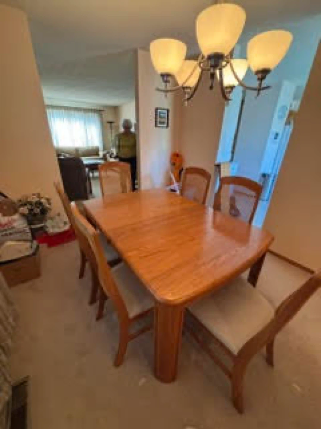 16 piece Continental Oak Dining set - photo 2
