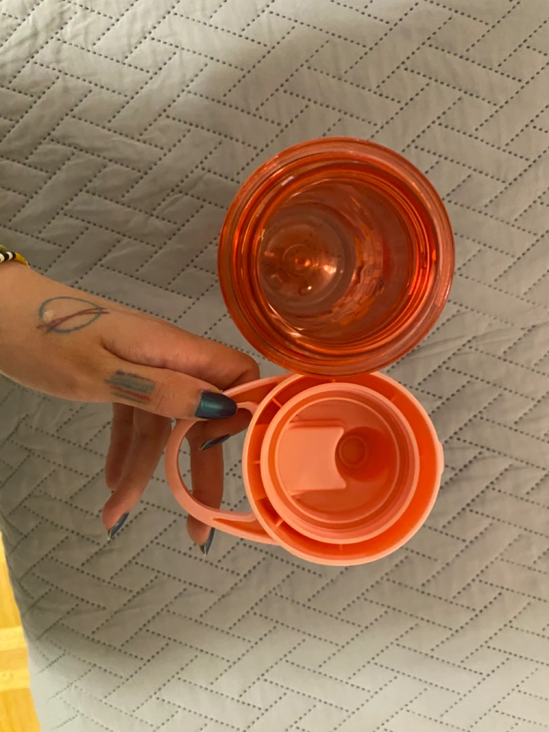 Pink water bottle - photo 4