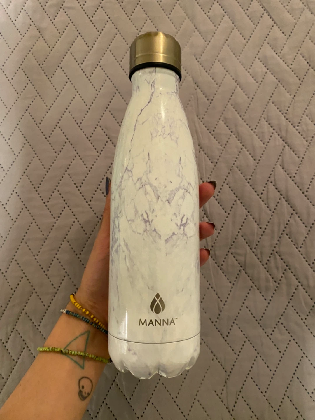 Insulated water bottle