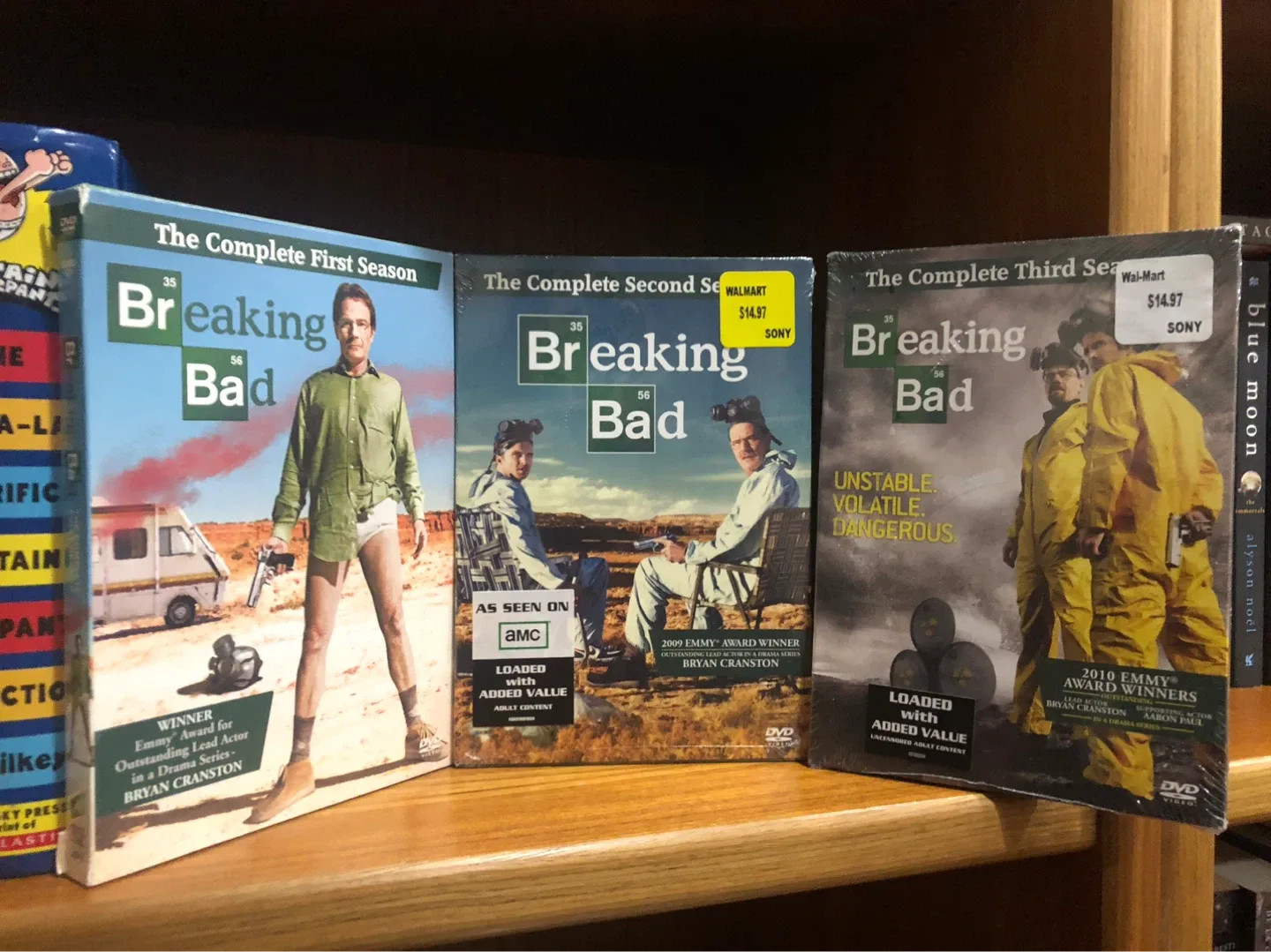 Breaking Bad Complete Seasons 1, 2, & 3 DVD Set ⚽️
