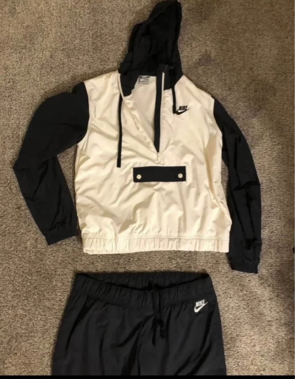 Nike Set - Black/Cream