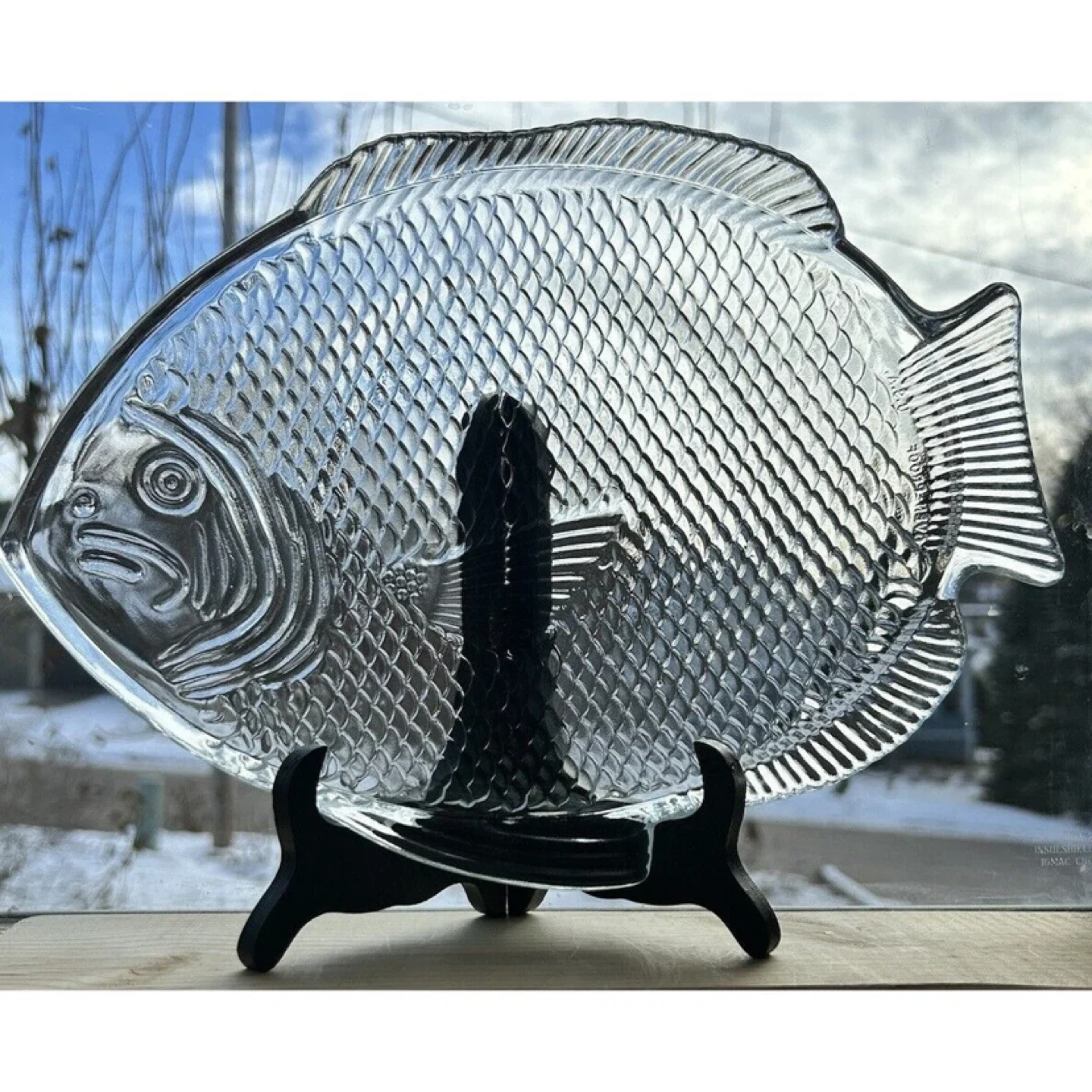 Vintage fish glass plates