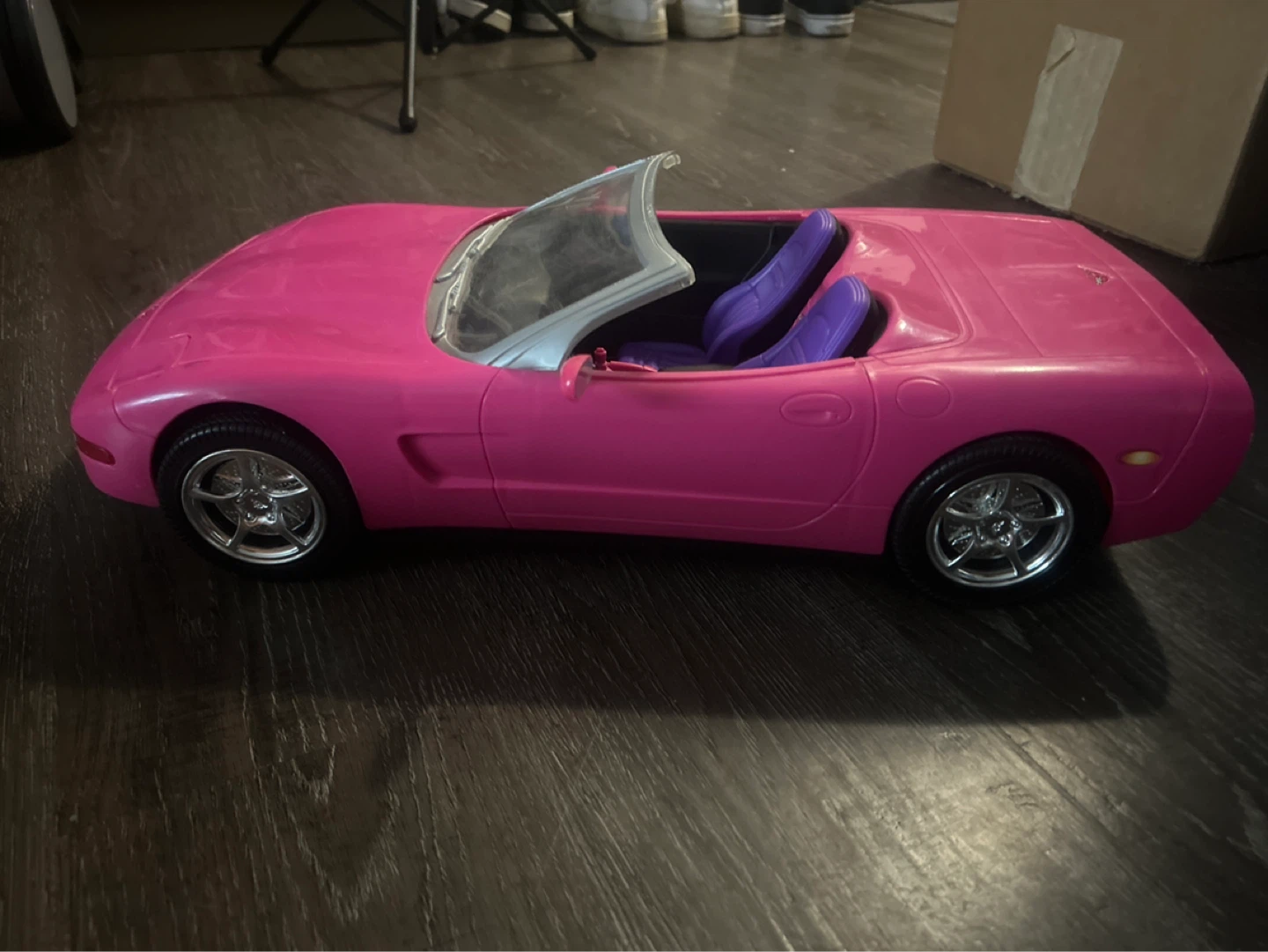 Barbie Pink Corvette Convertible Toy Car - photo 2