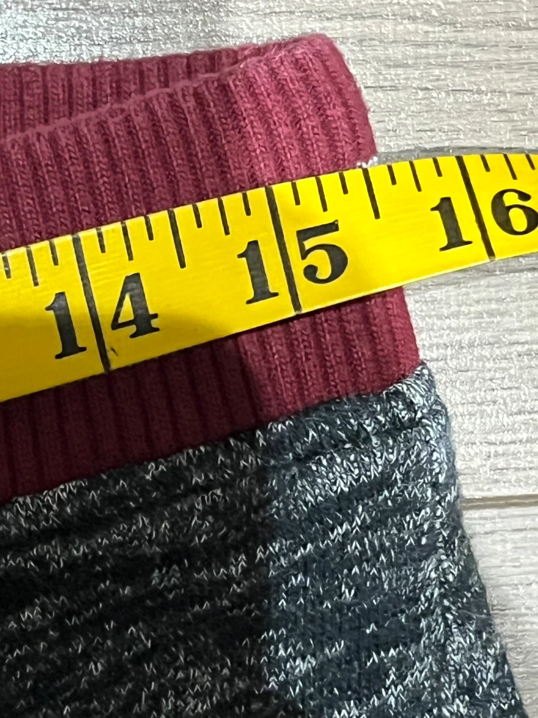 Forever 21 Women's Grey & Maroon Joggers - Size M - photo 4