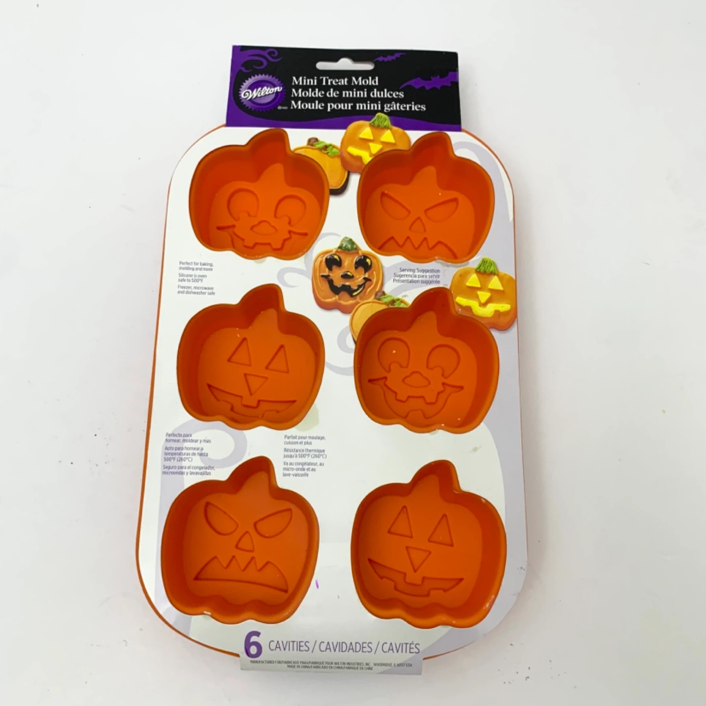 Pumpkin Treat Pan Silicone Baking Mold Halloween Bakeware Wilton