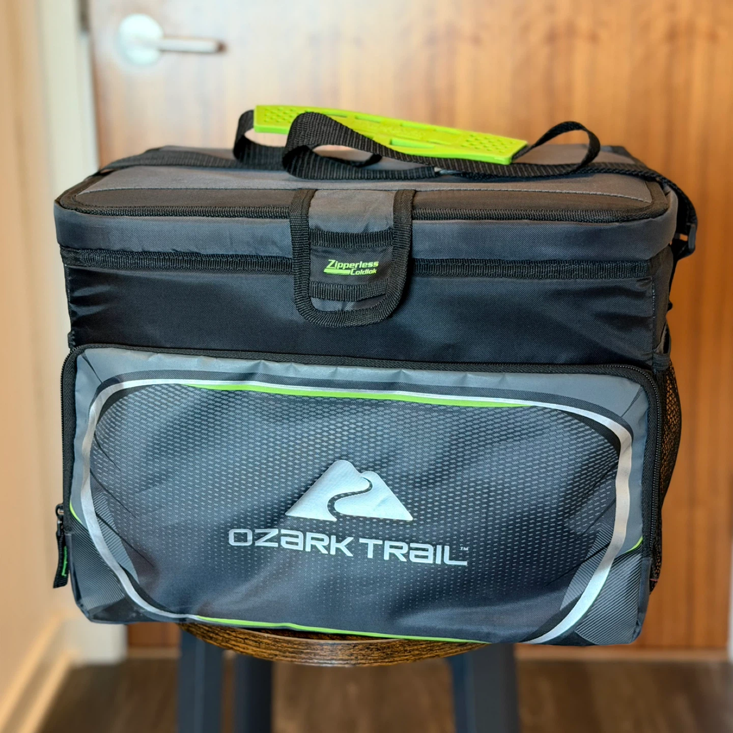 Ozark Trail 30 Can Zipperless Cooler