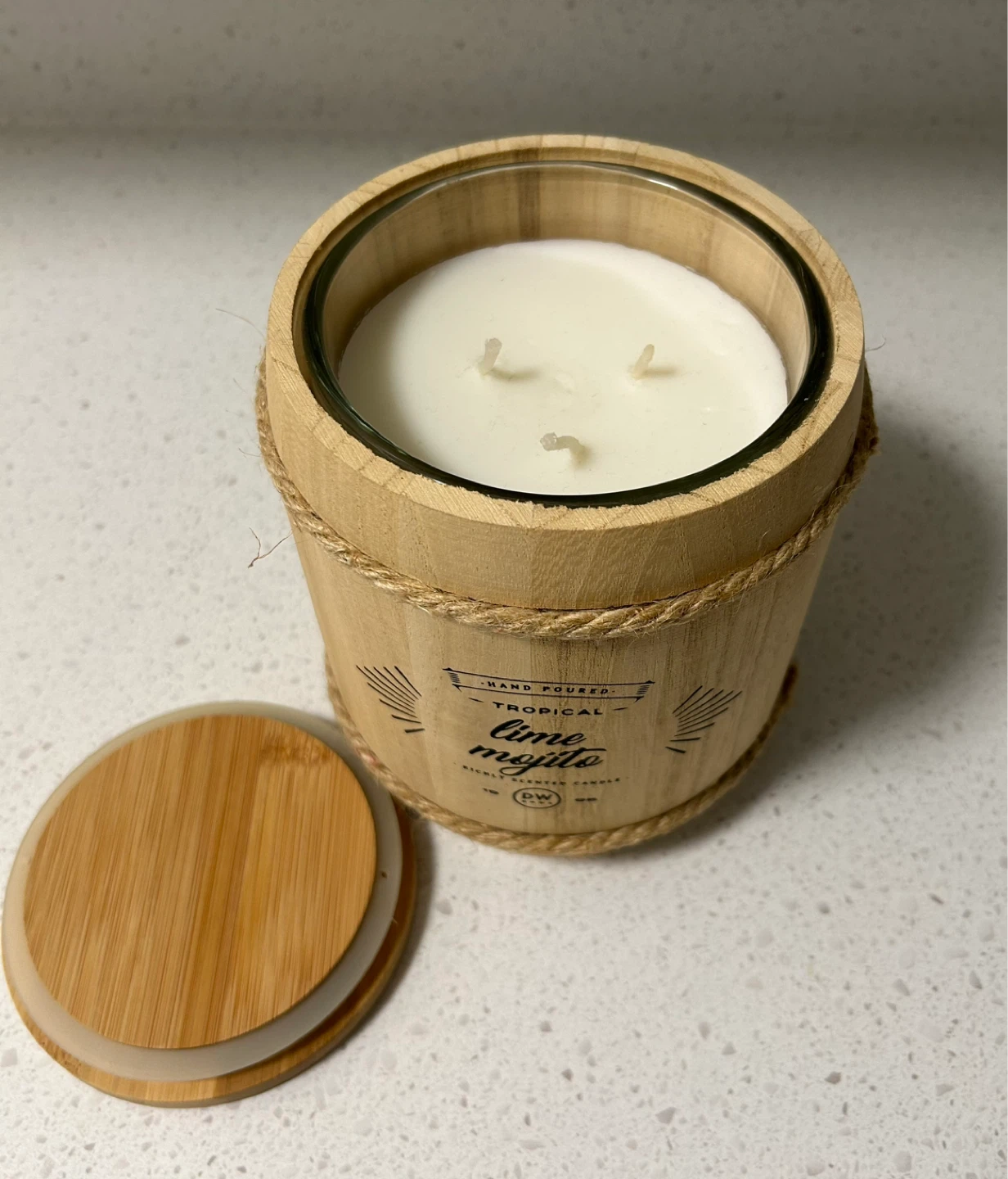DW Home Hand Poured Tropical Lime Mojito Scented Candle - photo 2