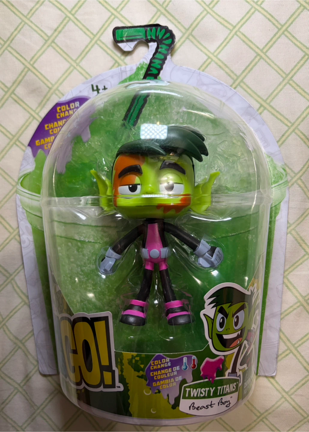 Teen Titans Go! Twisty Titans Beast Boy Color Change