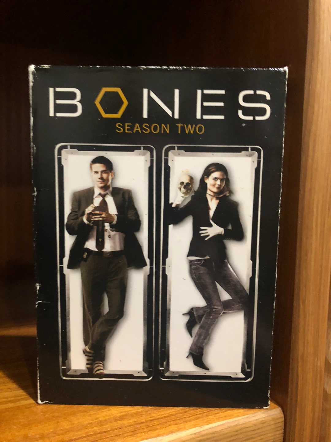 BONES Season Two DVD ⚽️