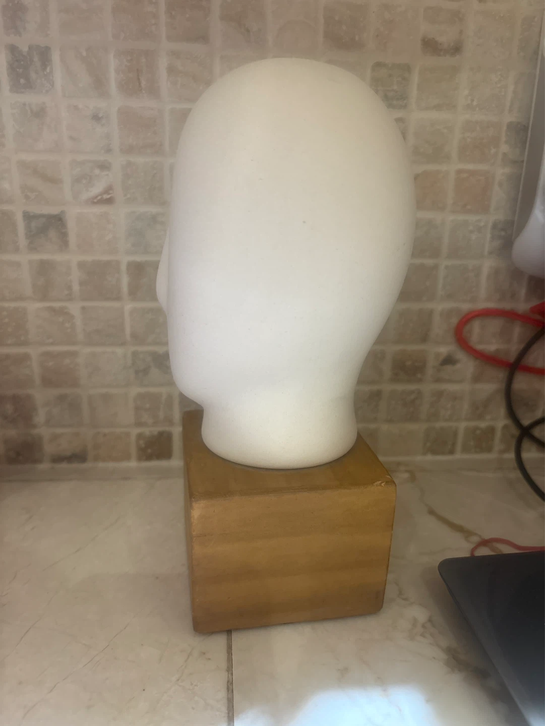 ⚽️White Modigliani Head Display - photo 2