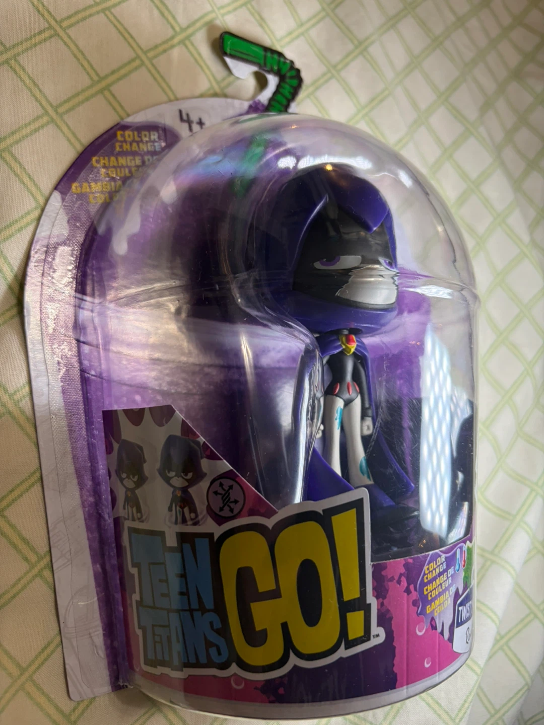 Teen Titans Go! Twisty Titans, Raven Color Change - photo 2