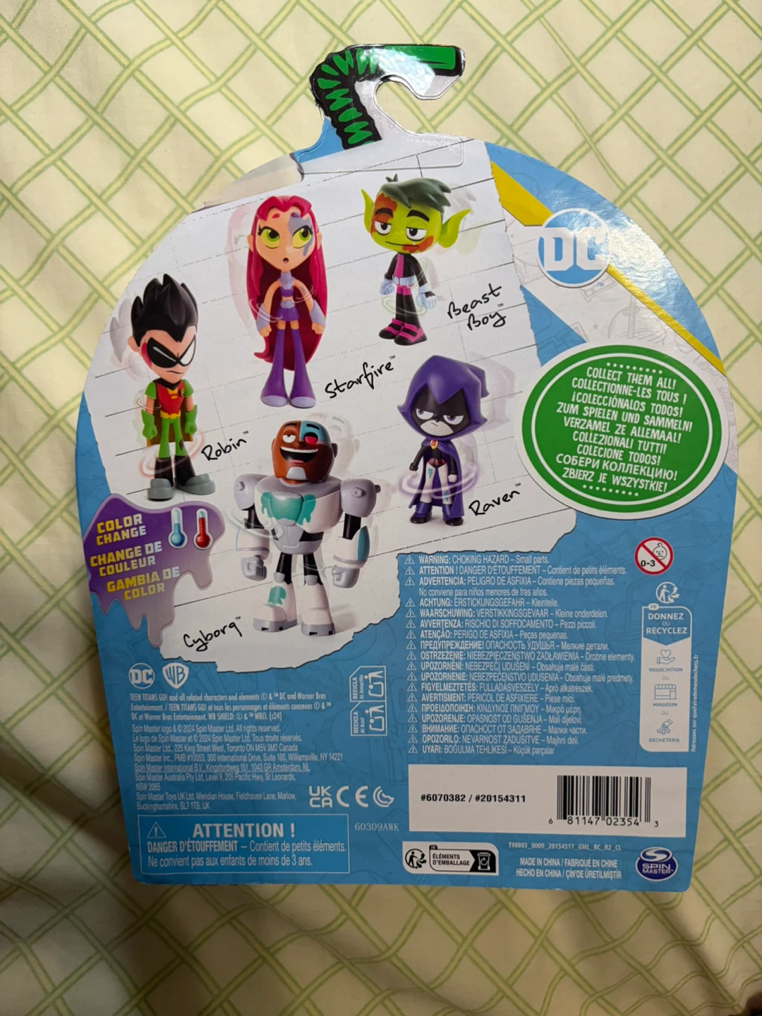 Teen Titans Go! Twisty Titans, Raven Color Change - photo 4