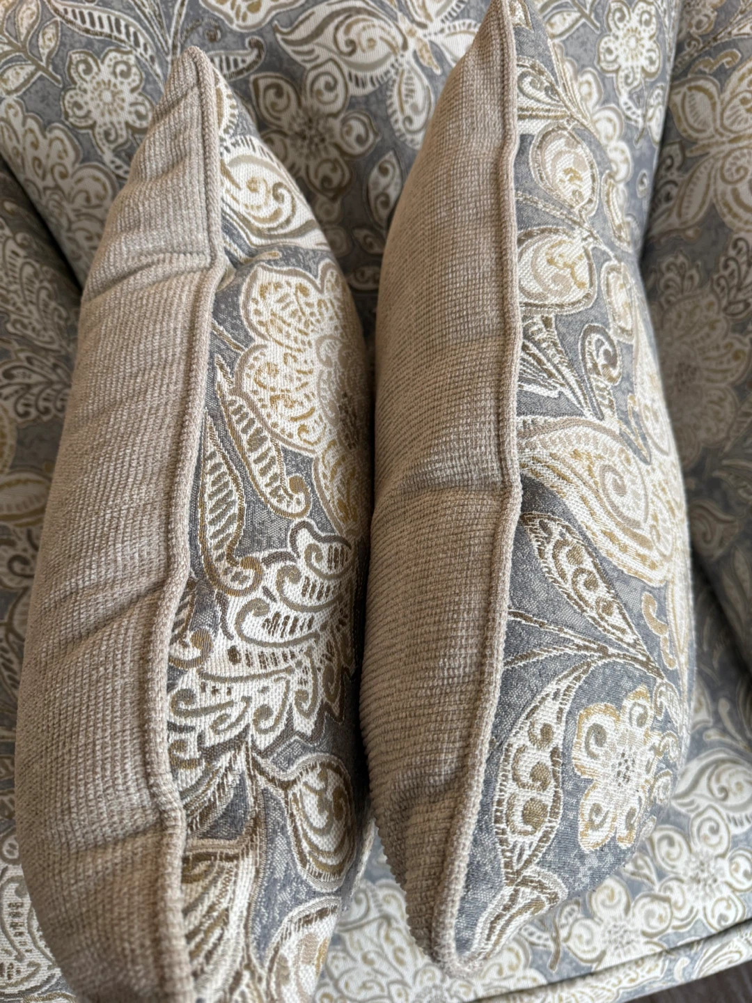 Accent Chair with Floral Pattern - photo 4