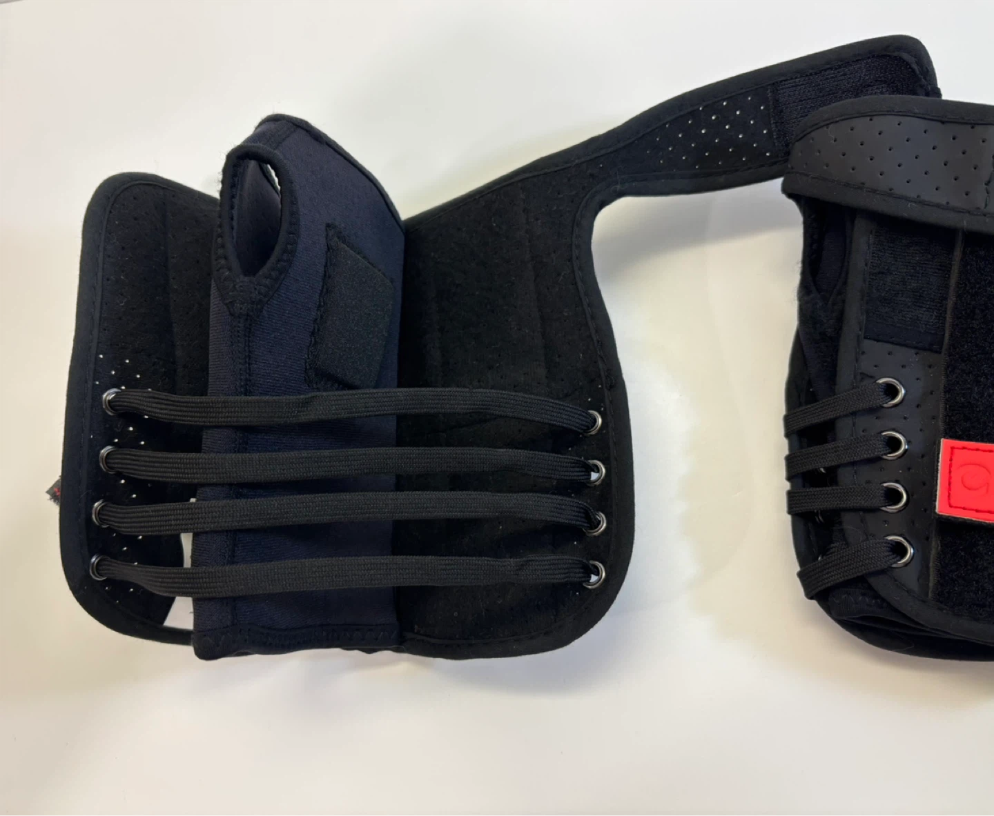 Ennui ST Wrist Strap Padded Wrist Guards Double Black size large - photo 2