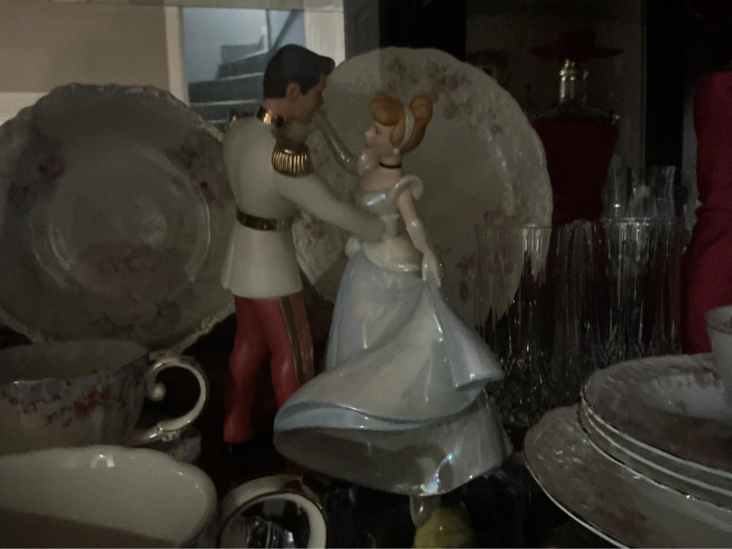 Cinderella and Prince Charming Figurine ⚽