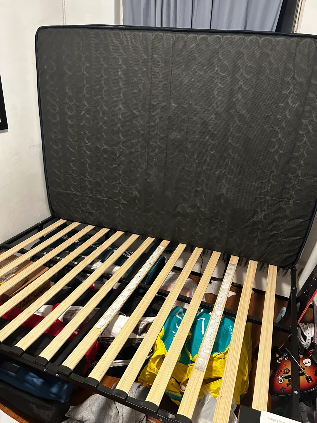 Bed/mattress - photo 2