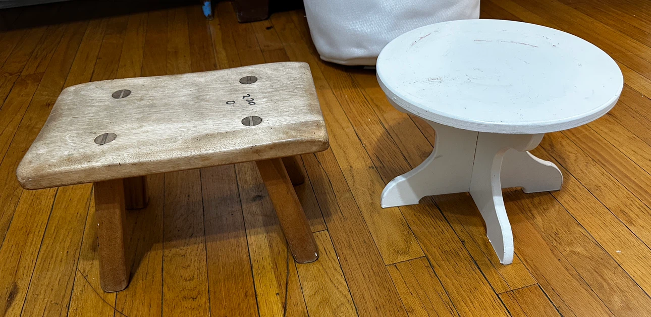 Wooden and White Stool Set - photo 2