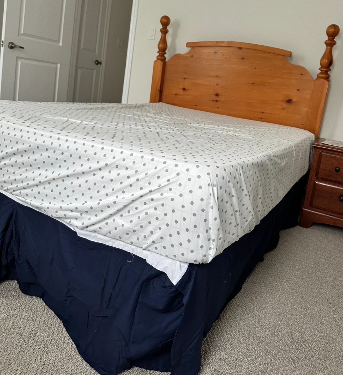 Wooden Headboard Bed Frame + Mattress - photo 2