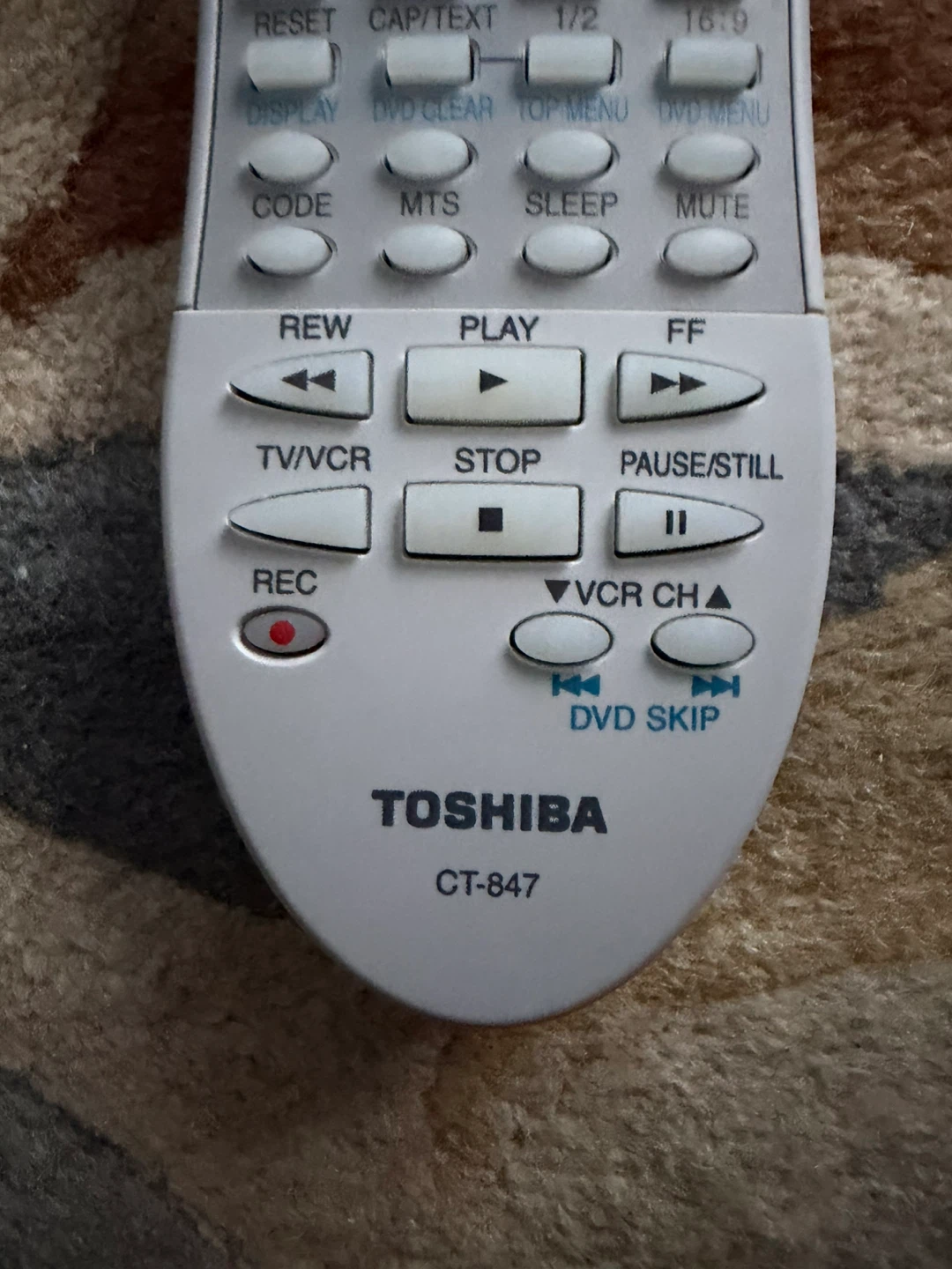 TOSHIBA CT-847 CRT TV REMOTE CONTROL - photo 2