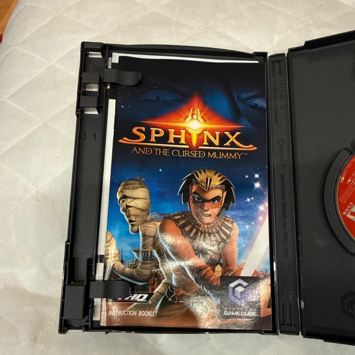 Sphinx and the Cursed Mummy Nintendo GameCube Video Game - photo 2
