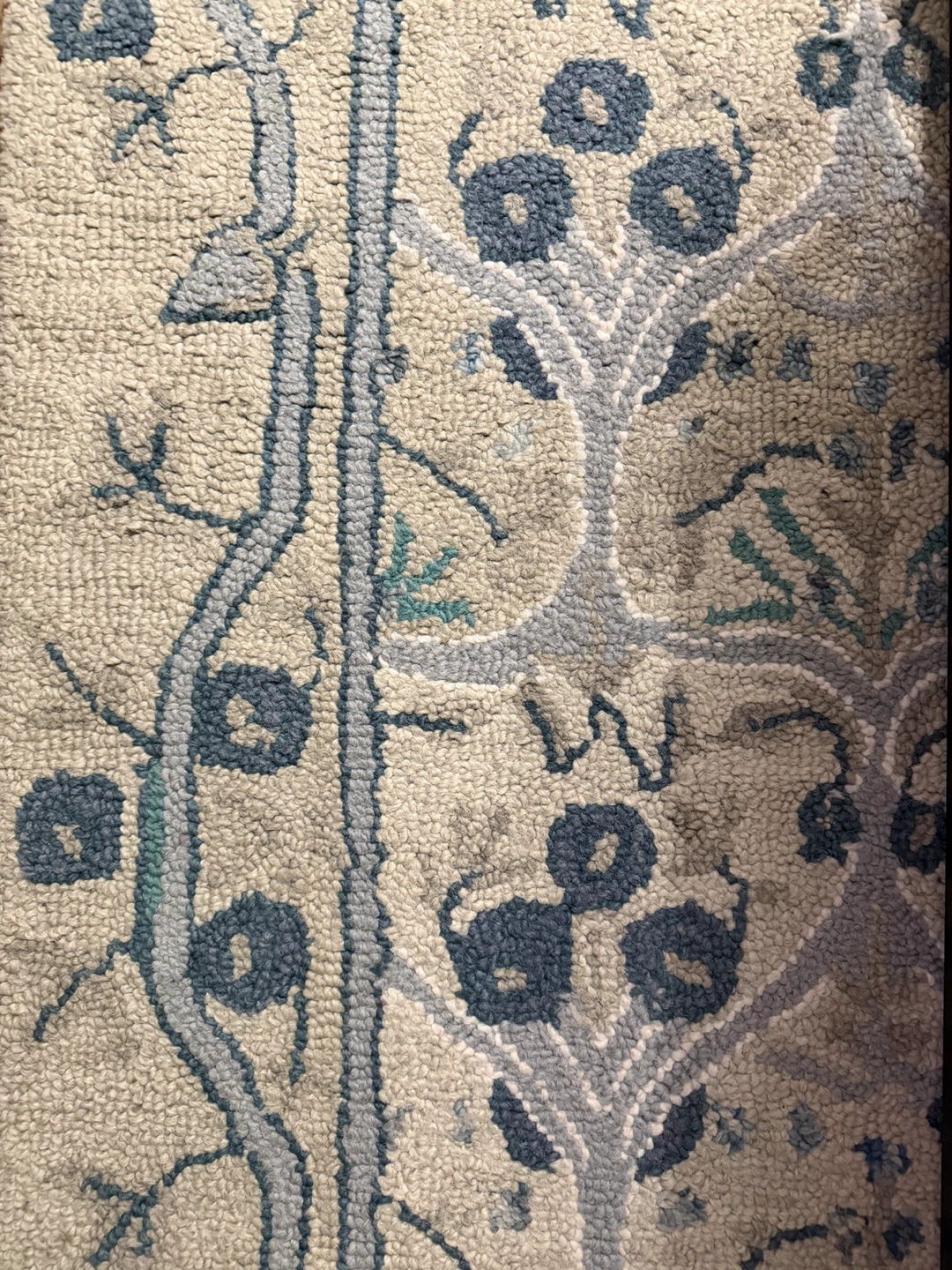 Handmade Indian Rug – Great Condition - photo 2