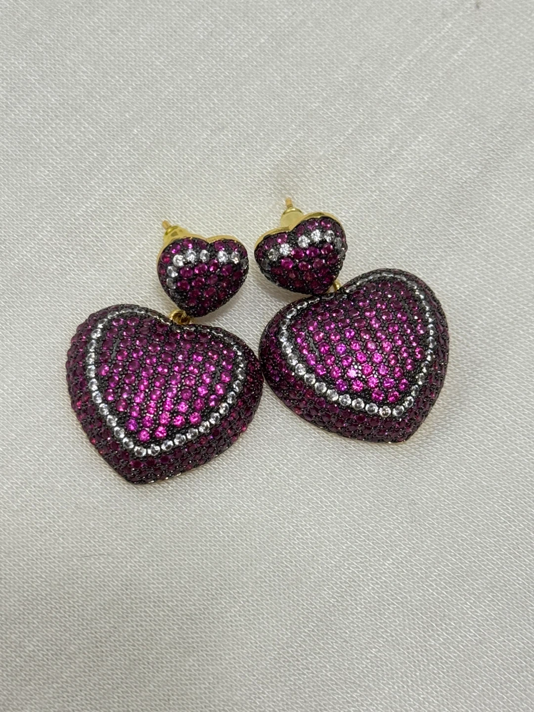 Heart Dangle Earrings - photo 2