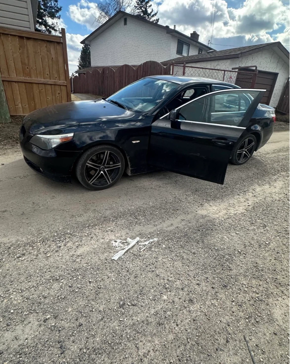 Black BMW 525i Sedan - photo 2