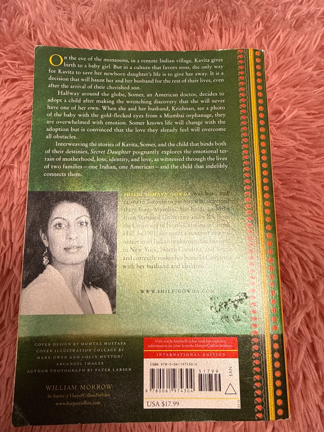 (⚽) Secret Daughter by Shilpi Somaya Gowda - photo 2