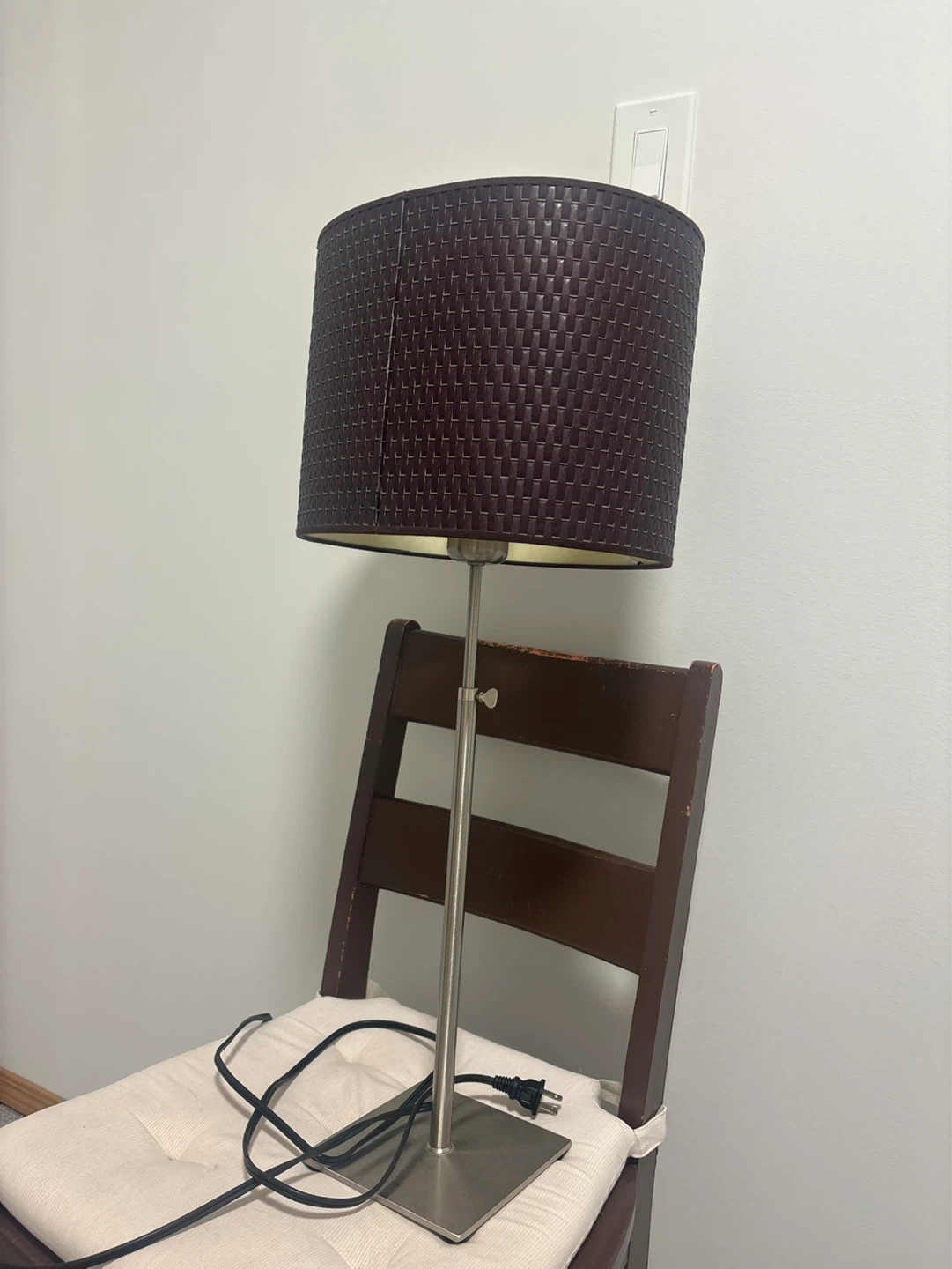 Woven Drum Lamp Shade Table Lamp