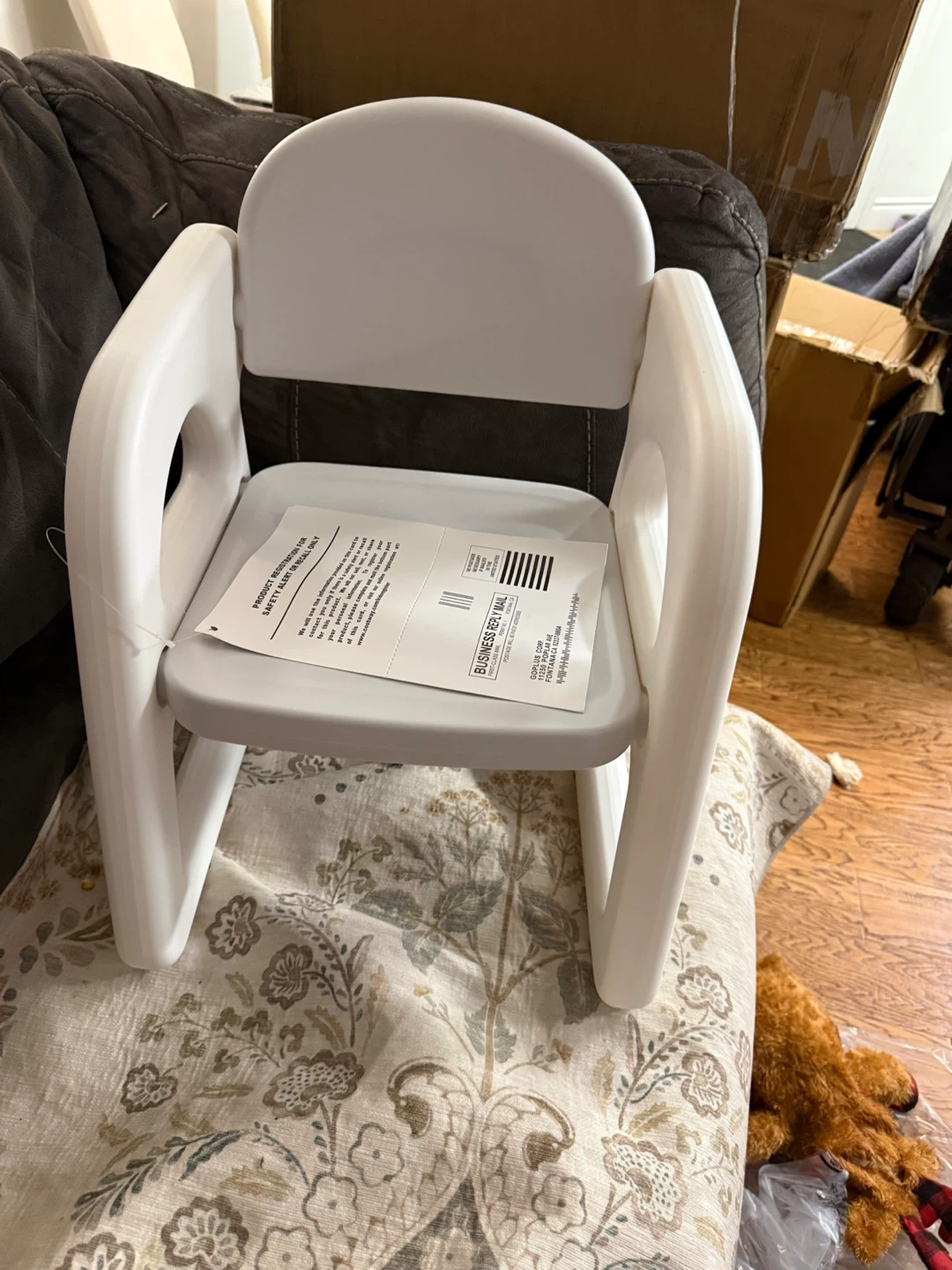 Honey Joy Kids Chair