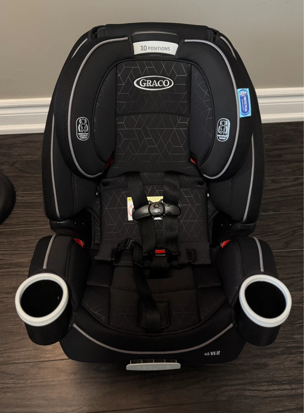 Graco 4Ever all in One Convertible Car seat x2 - photo 4
