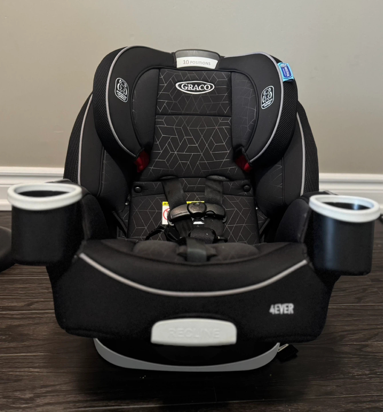 Graco 4Ever all in One Convertible Car seat x2 - photo 5