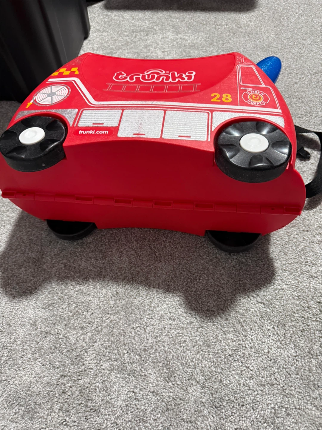 Trunki Ride-On Suitcase - Fire Engine - photo 4