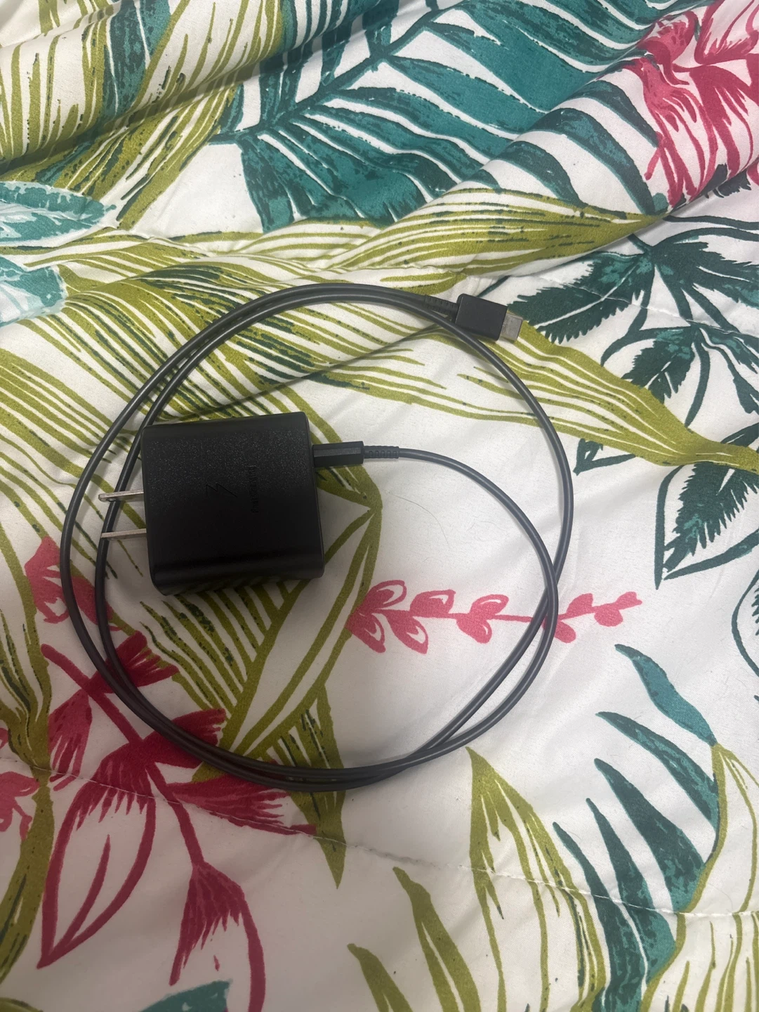 Black USB Wall Charger and Cable