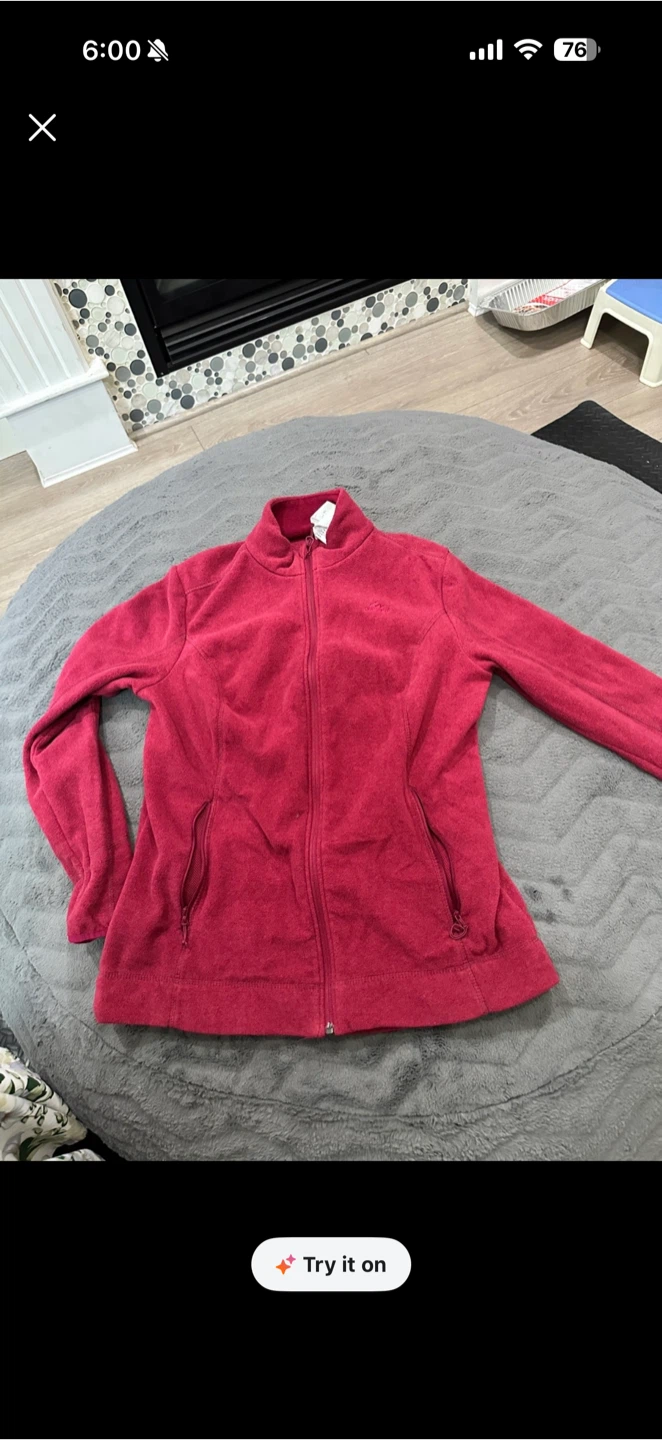 Red Fleece Zip-Up Jacket⚽️