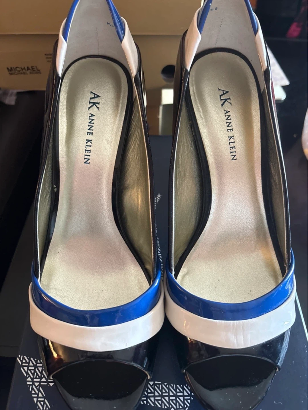 ⚽️ New Anne Klein Women's Peep-Toe Heels