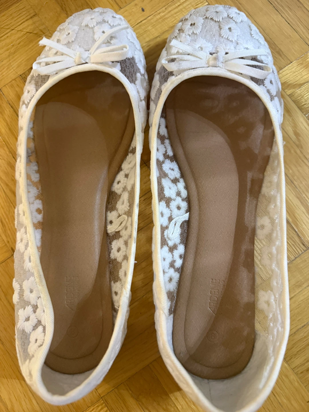 White Lace Ballet Flats