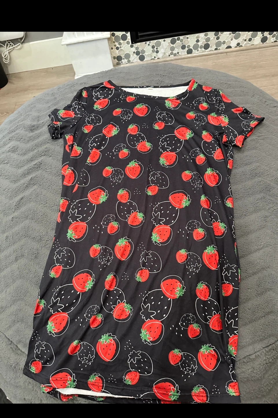 Strawberry Print T-Shirt Dress⚽️
