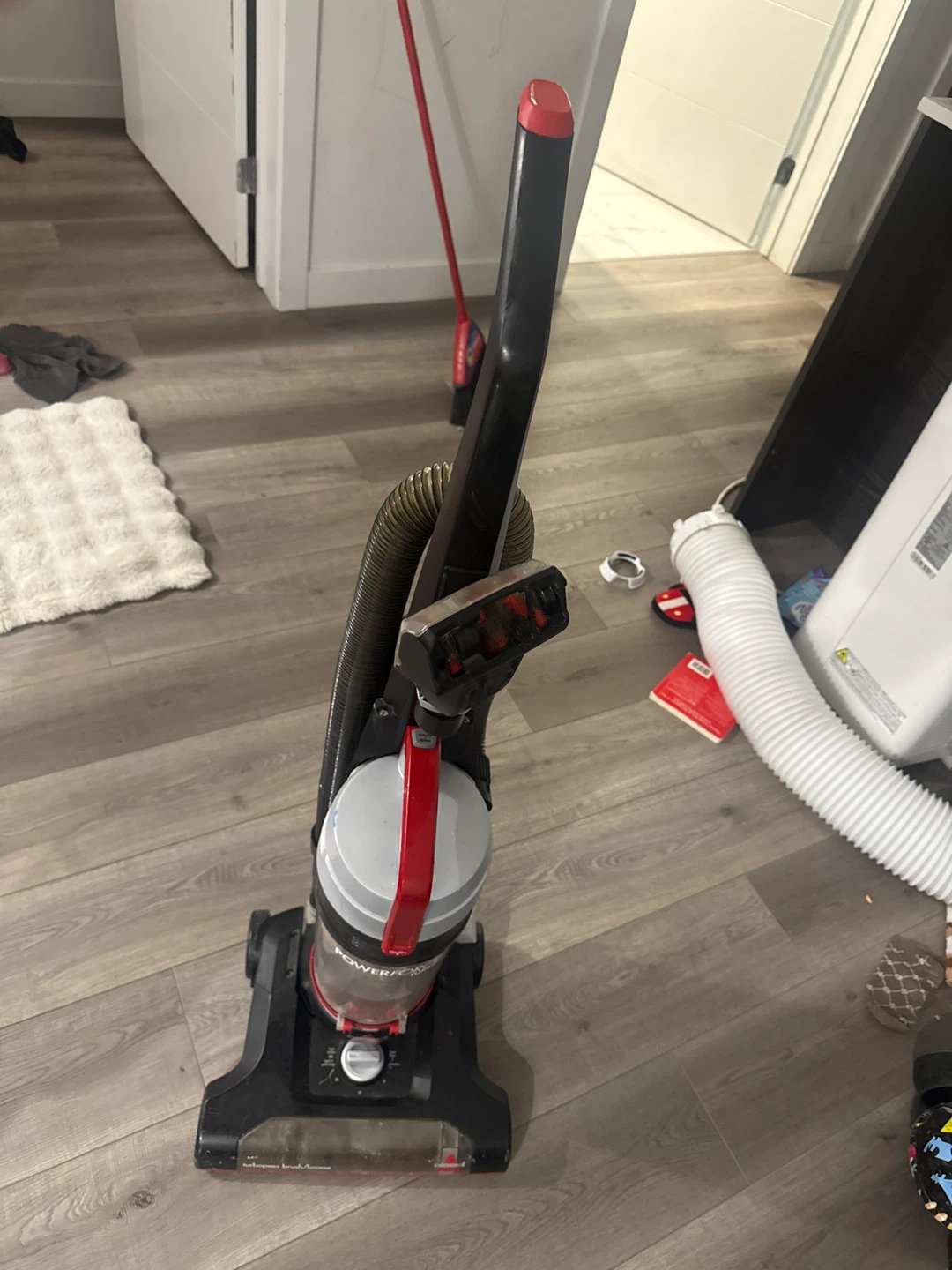 Power Trak Upright Vacuum Cleaner - photo 2