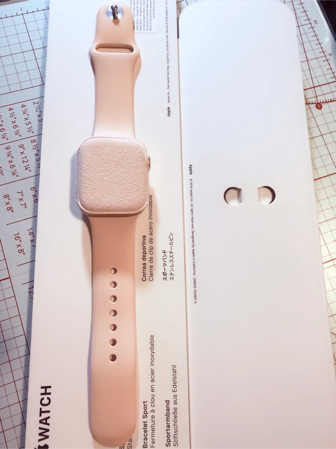Apple Watch Series 5  40mm - photo 2