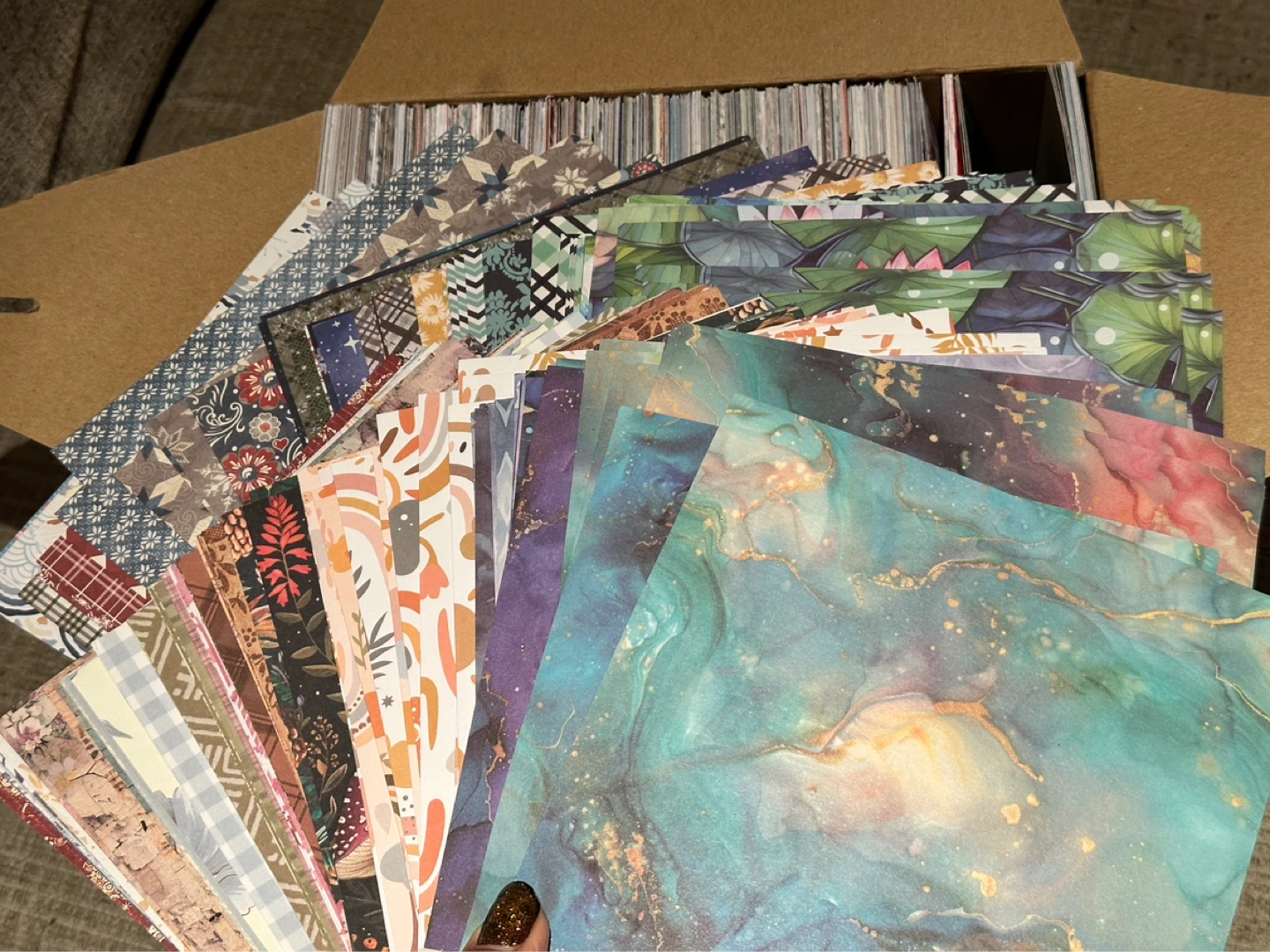 🆕 Scrapbooking Paper Lot x2000