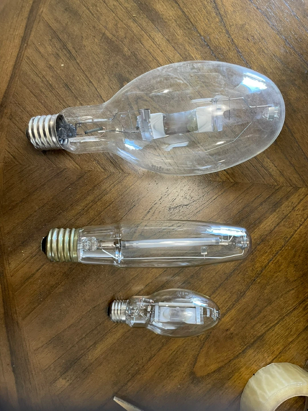 GE Multi-Vapor Metal Halide Light Bulb R40 MVR400/U