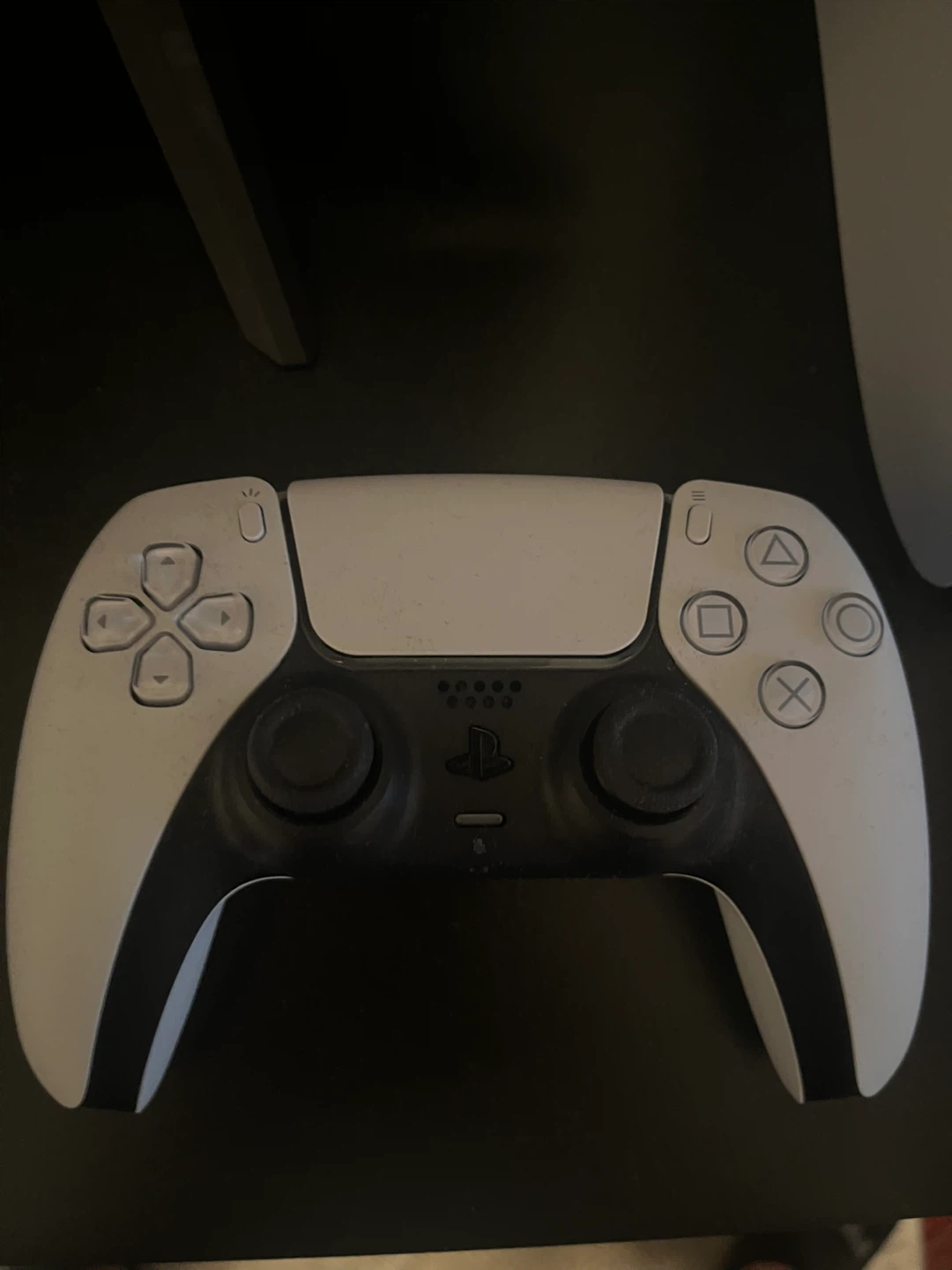 PlayStation 5 Slim 1TB  Excellent Condition $500 - photo 4