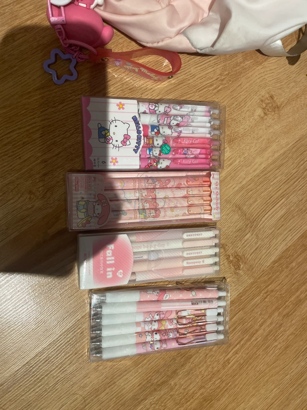 Rosyposy backpack & My Melody keychain Backpack Set with Pens - photo 4