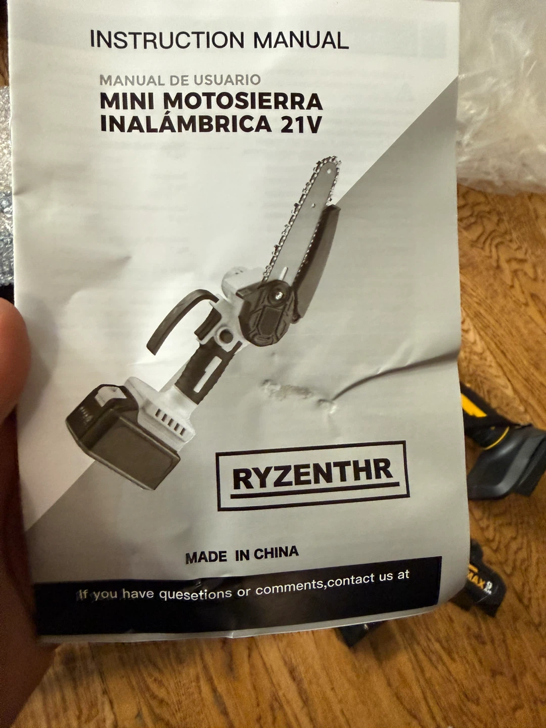 RYZENTHR 21V Mini Chainsaw with Case and Accessories - photo 3