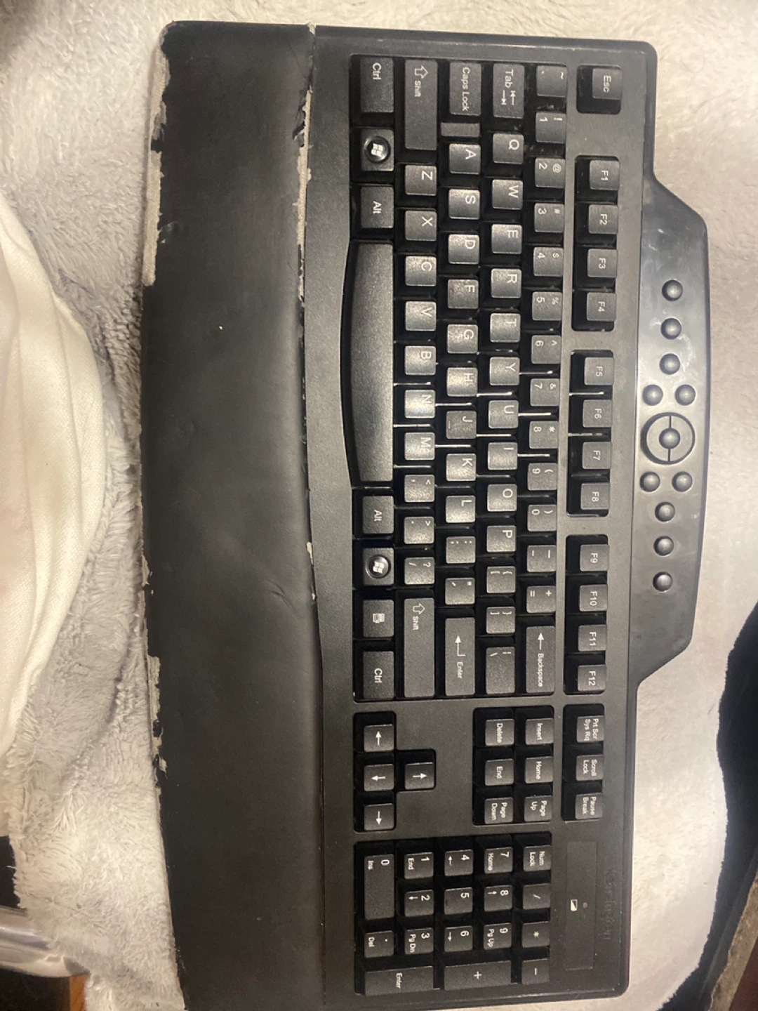 Black Keyboard with Wrist Rest