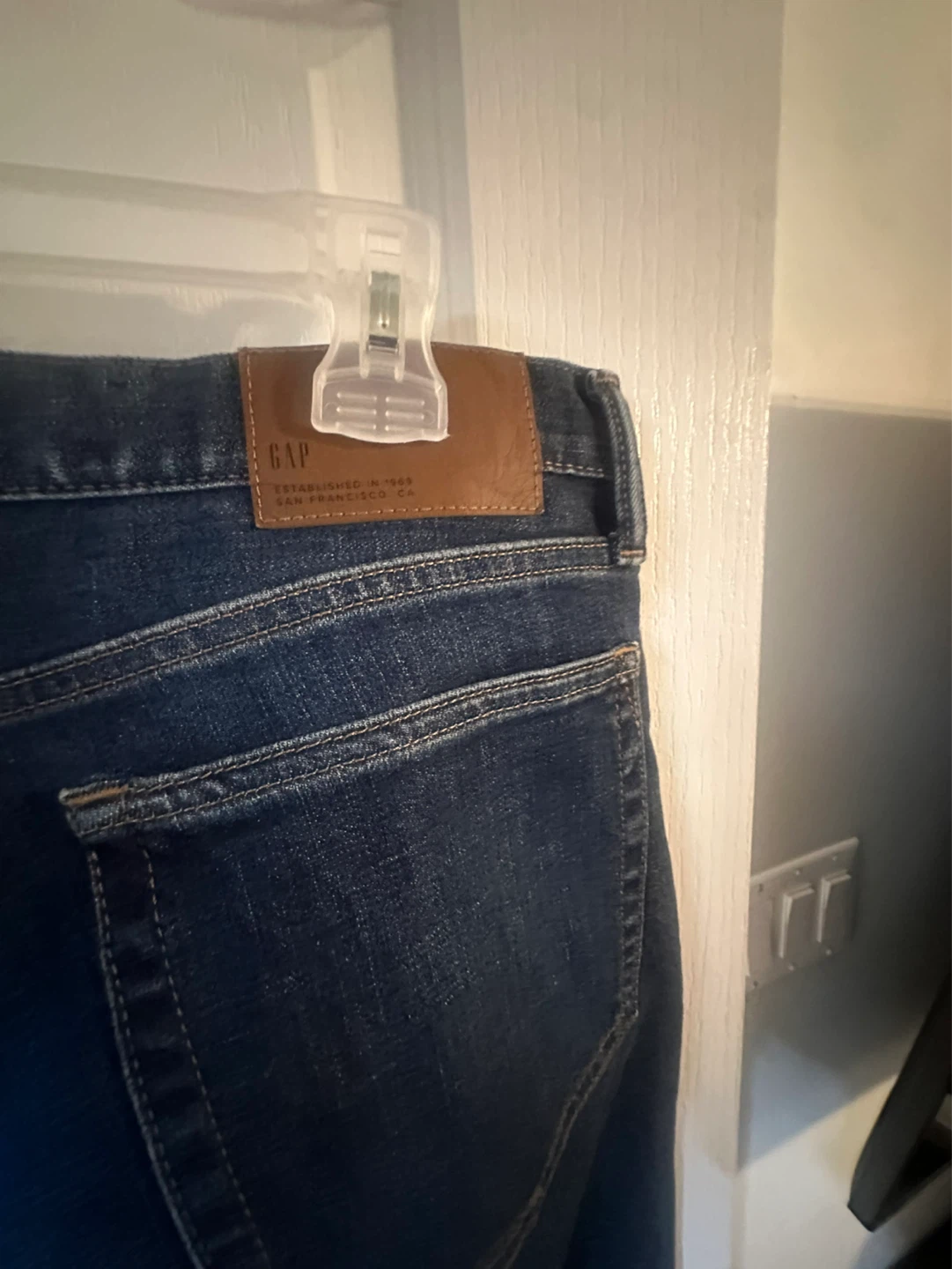 GAP Straight Fit Jeans - photo 4