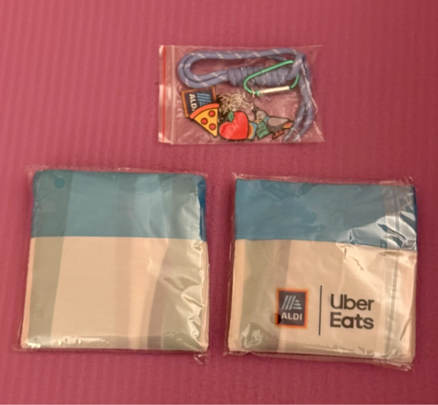 NEW⚽️2 Reusable Aldi x Uber Eats Shopping Bags + Keychain Set