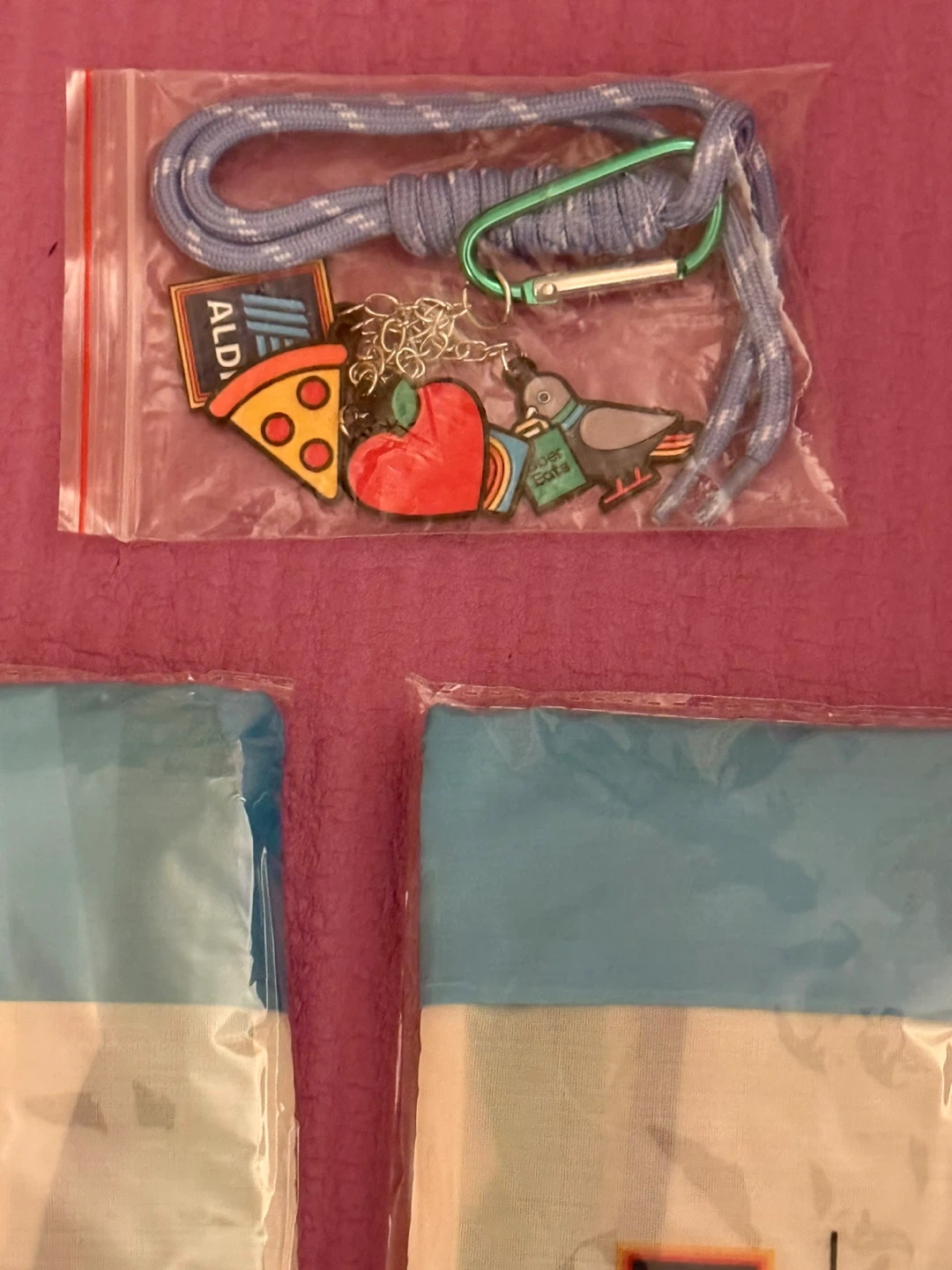NEW⚽️2 Reusable Aldi x Uber Eats Shopping Bags + Keychain Set - photo 2